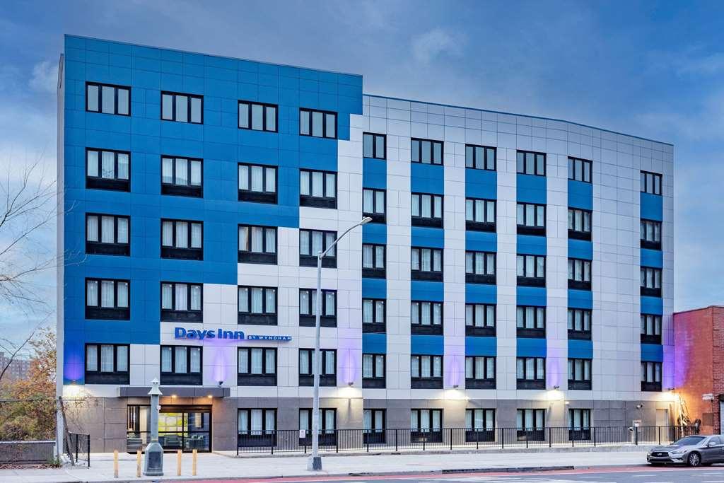 Days Inn By Wyndham Bronx Nyc New York Dış mekan fotoğraf