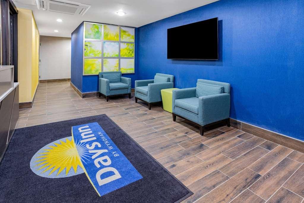Days Inn By Wyndham Bronx Nyc New York İç mekan fotoğraf