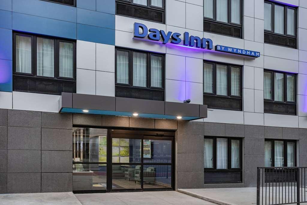 Days Inn By Wyndham Bronx Nyc New York Dış mekan fotoğraf
